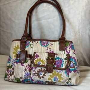 Vintage Floral print handbag with brown leather trim and buckle details